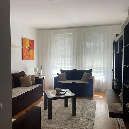 Manhattan Jorgovan Belvil Apartment
